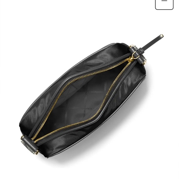 Michael Kors crossbody purse - Picture 2 of 3